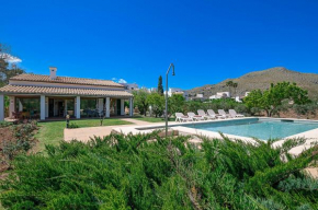 Villa Siller Roqueta by Sealand Villas
